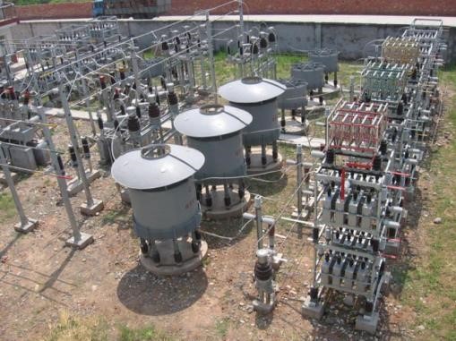 Комплектное устройство фильтрации и компенсации высокого напряжения FC