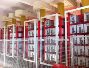 Устройство динамической компенсации реактивной мощности SVG